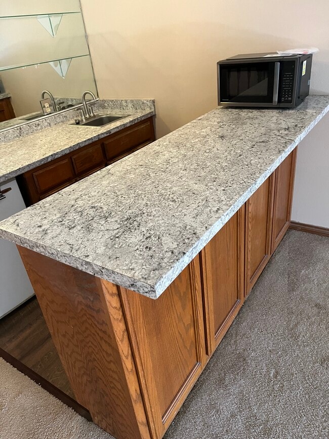 Photo - 17200 Newhope St Unit Los Cab Studio