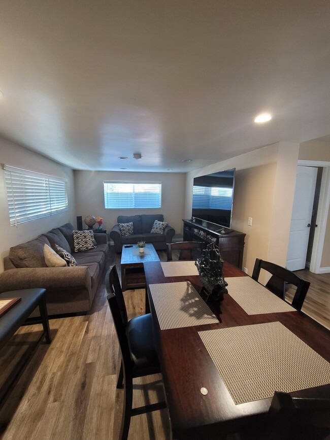 Gas water & power are included in the rent. Paid utilities - 1207 N Fries Ave Unit 1207