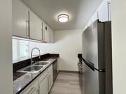 Photo - 3715 S Canfield Ave Unit 204