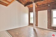 Photo - 215 W 7th St Unit 1404