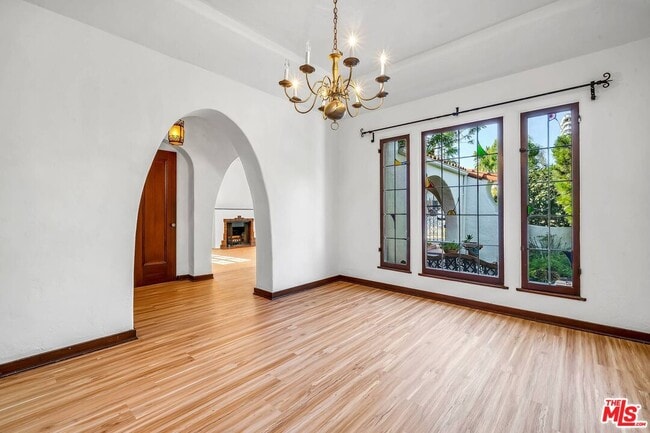 Photo - 10630 Wellworth Ave