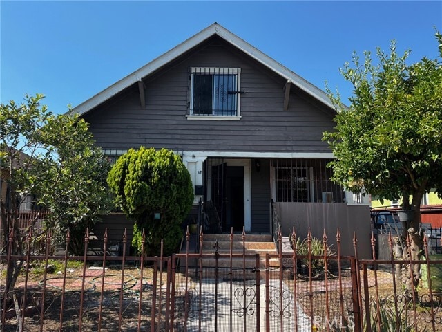 Building Photo - 181 W 42nd Pl Rental