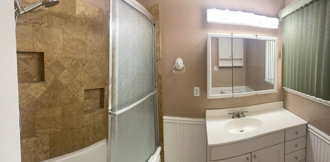 Photo - 1427 Boyden Ave