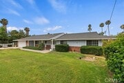 Photo - 15833 Ridgeway Ave House