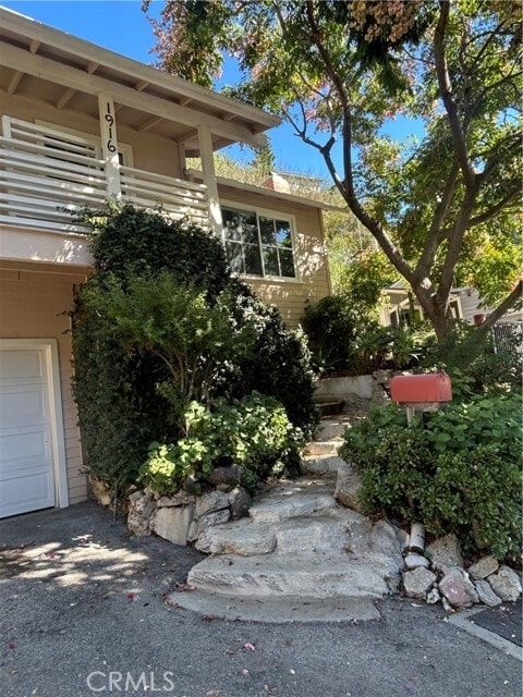 Photo - 1916 Weepah Way