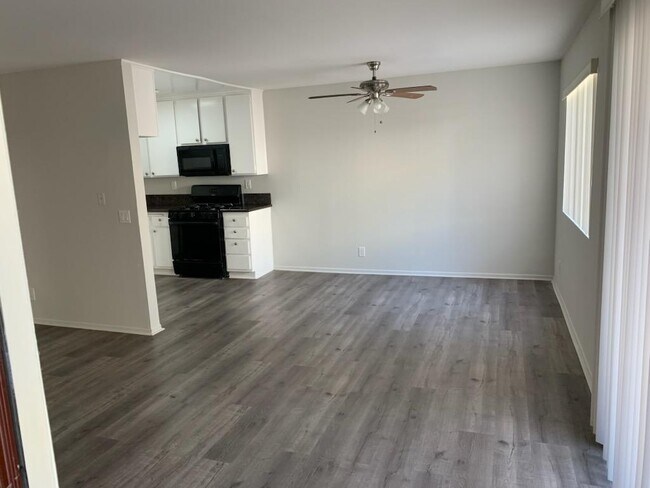 Photo - 11270 Huston St