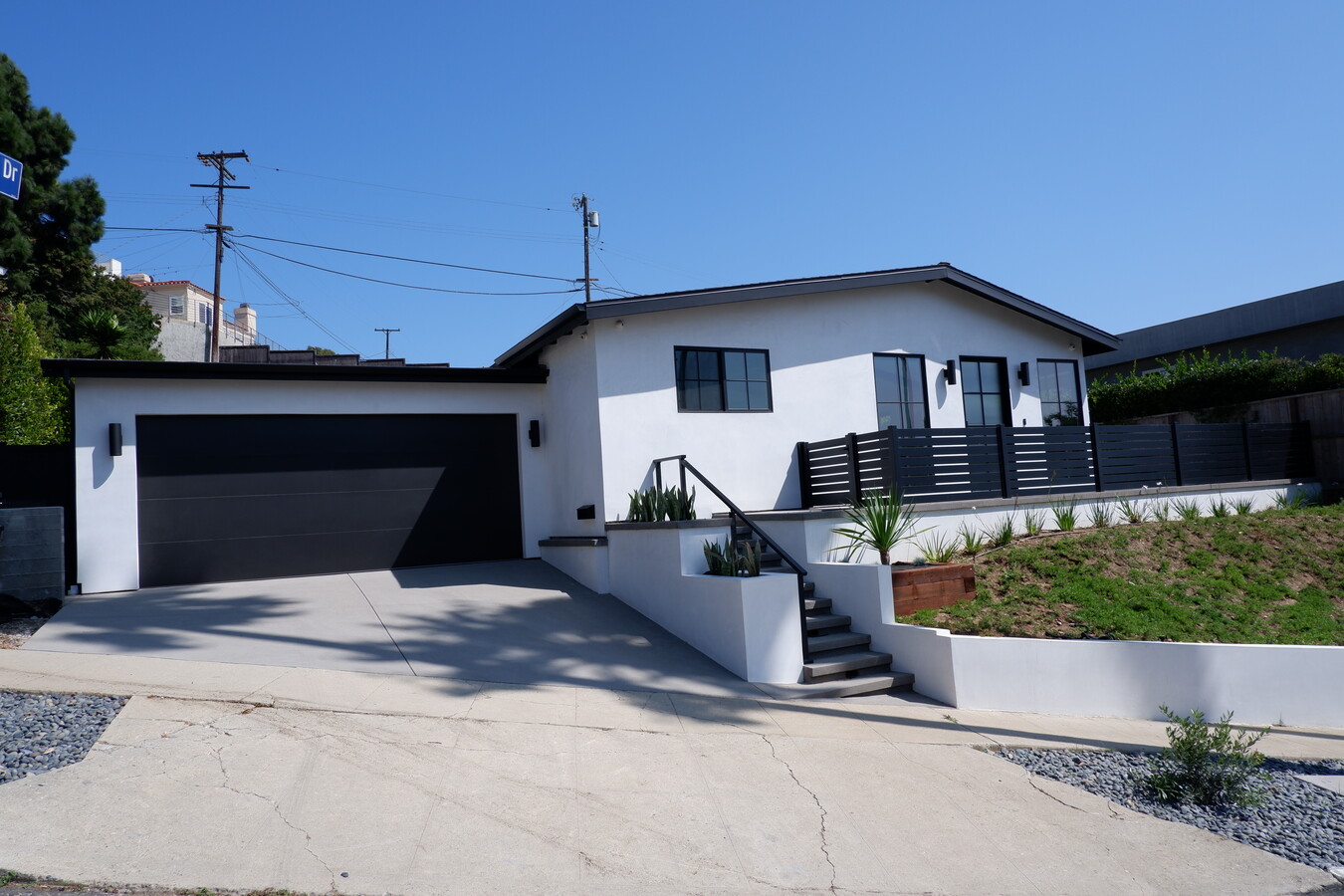 Front of House - 2200 Mantis Ave House
