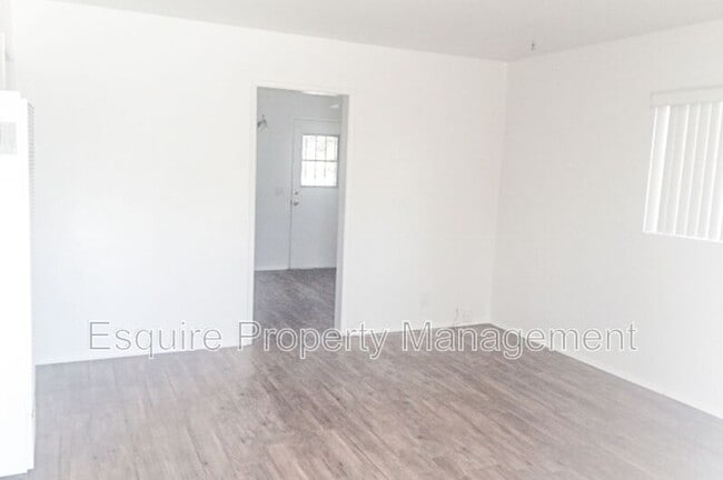 Photo - 2044 Chapel Dr