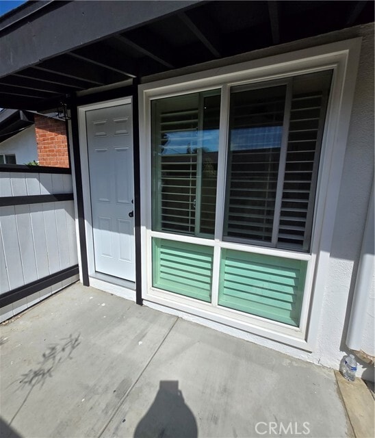 Building Photo - 1235 W Sycamore Ave