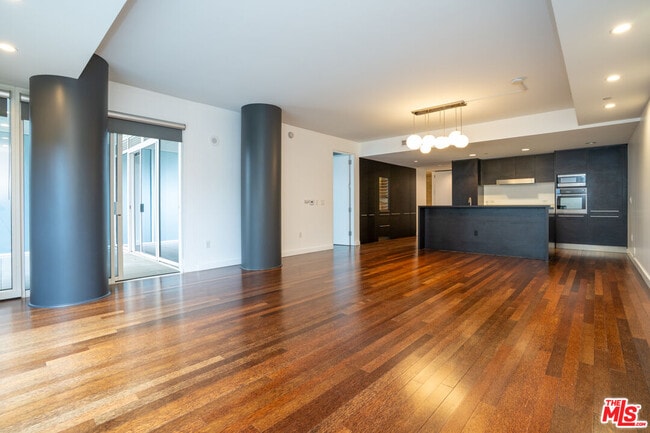 Photo - 6250 Hollywood Blvd Condo Unit 4D