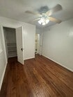 Photo - Cute 2 bedroom cottage, with hardwood floors & washer/dryer.