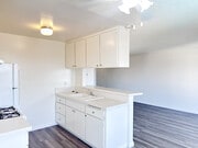 Photo - Vanderbilt West