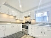 Photo - 11502 Eucalyptus Ave Unit B