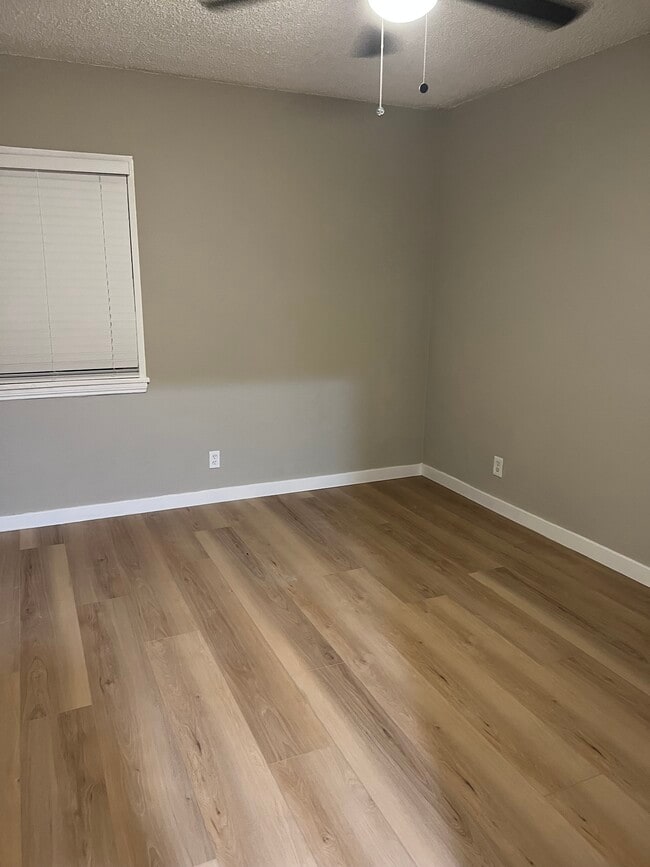 Photo - 1259 Lincoln Ave Unit 1263
