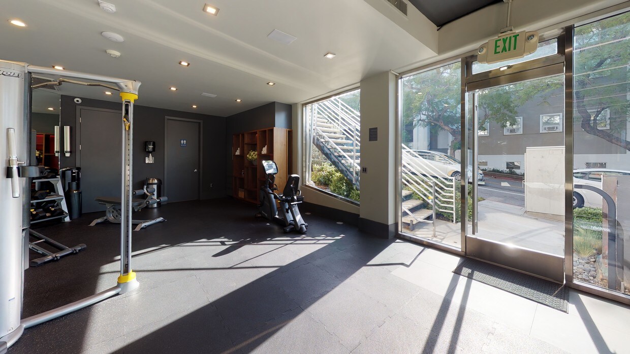 3D Tour - 888 Hilgard  Furnished Residences