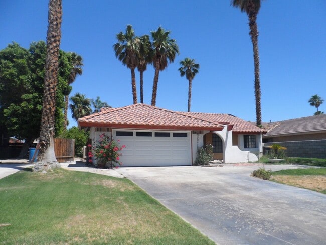 Spacious 2 Bed/2 Bath Home In Cathedral City! - Spacious 2 Bed/2 Bath Home In Cathedral City!