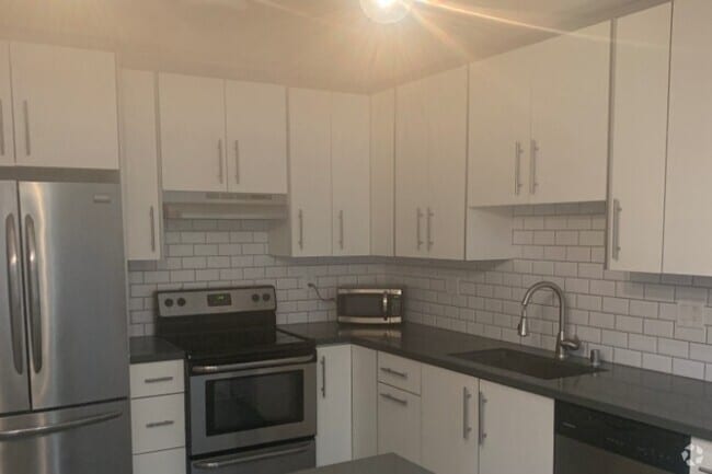Building Photo - 11698 Chenault St Unit 104 Rental
