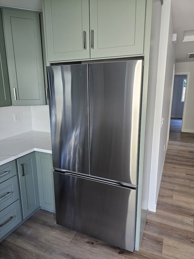 Photo - 11204 Sylvan St