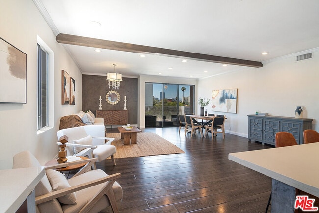 Photo - 1101 Rexford Dr Unit 302