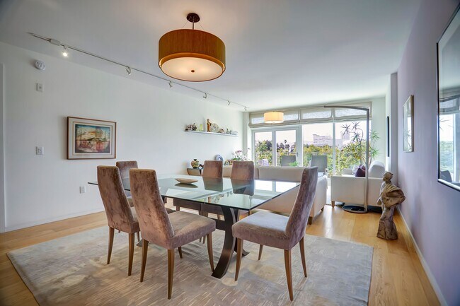 Photo - 1705 Ocean Ave