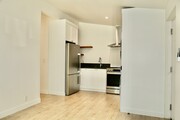 Photo - Center St (734) Unit B