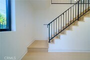 Photo - 2678 Newell St