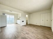 Photo - Remodeled Studio West of Coast Hwy! Unit 8