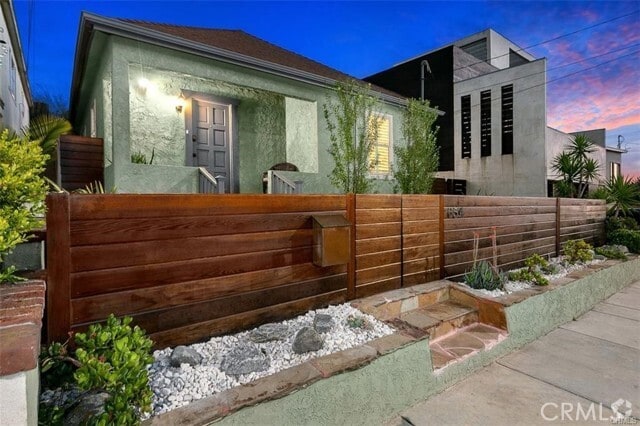 Building Photo - 654 8th St Rental
