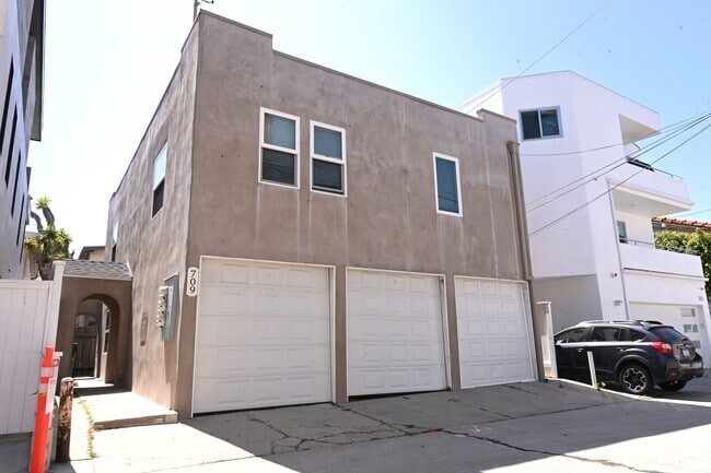 Building Photo - Highland (Crest) Unit 3 Rental