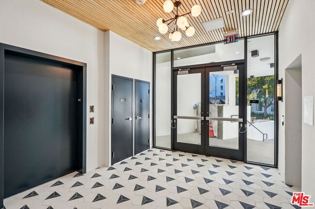 Photo - 1110 Spaulding Ave Unit 305