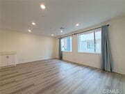 Photo - 400 Transport