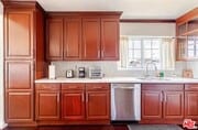 Photo - 2900 W 80th St