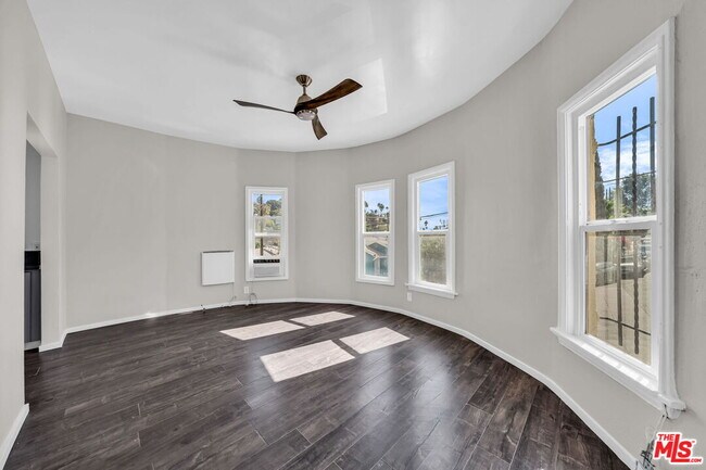 Photo - 3209 Descanso Dr Unit 10