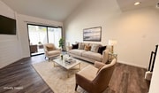 Photo - <<< spacious mast bedroom, pool, new kitch... House