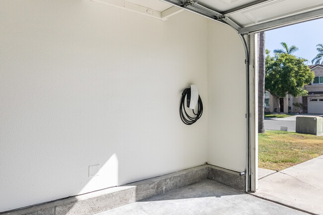 Photo - 13928 Lewiston St