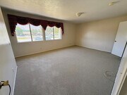 Photo - 1134 W Huntington Dr