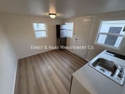 Photo - 15334 Orizaba Ave Unit B