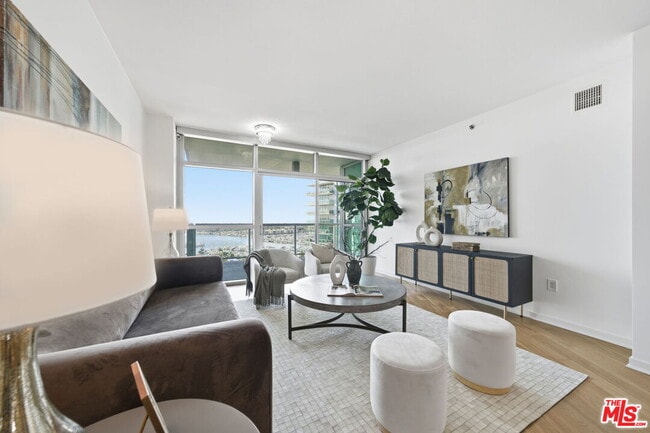 Photo - 13650 Marina Pointe Dr Unit 1603