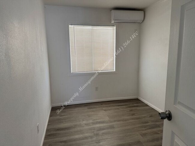 Photo - *** Please call us @ 661-266-1400 for info...