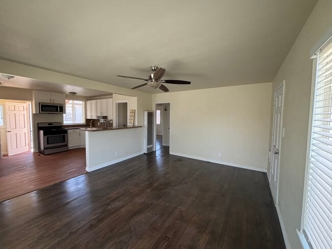Photo - 6009 W 86th Pl