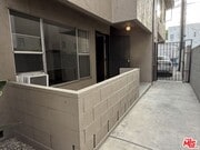 Photo - 1475 S Wooster St House