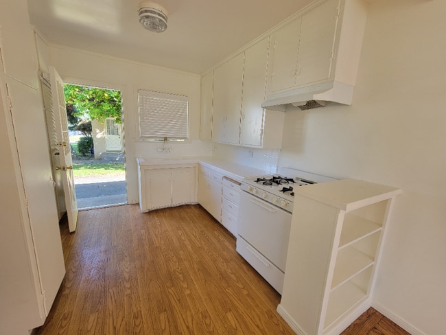 Photo - 13642 Leadwell St Unit 642L