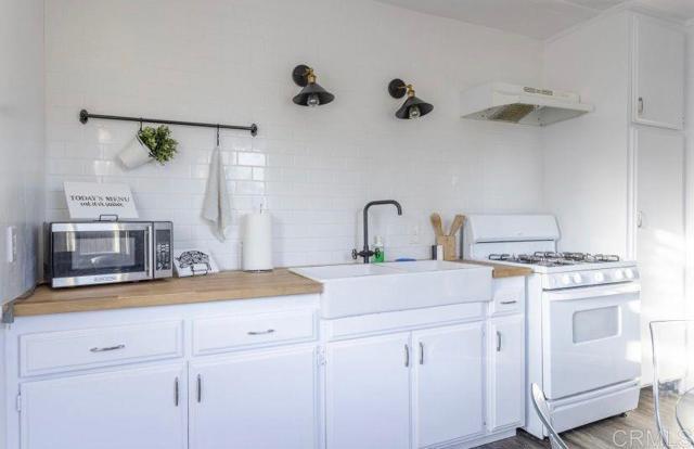 Photo - 1272 4th Ave