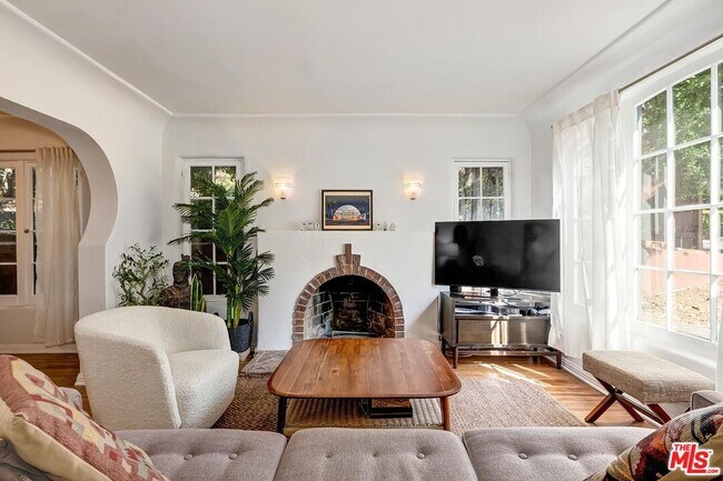 Photo - 3484 Oak Glen Dr