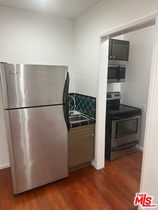 Photo - 840 S Bedford St Unit 4