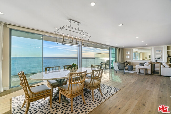 Photo - 27002 Malibu Cove Colony Dr