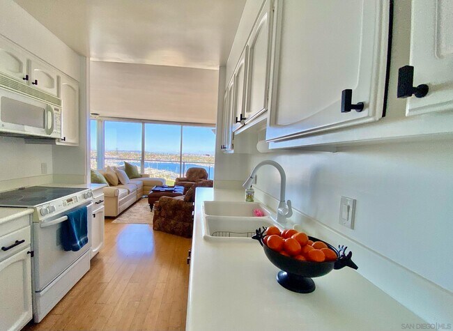 Photo - 1820 Avenida Del Mundo Unit 808