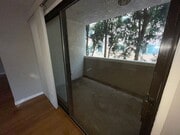 Photo - $2750 LARGE 2 BEDROOM CONDO NEAR 4TH ST. W/ PARKING