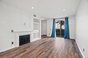 Photo - 28252 Canterbury Ct Townhome