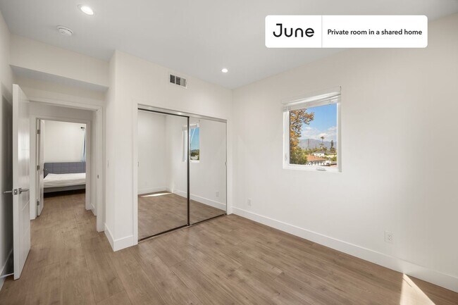 Photo - Room in Shared 4 bed/4 bath home Unit A